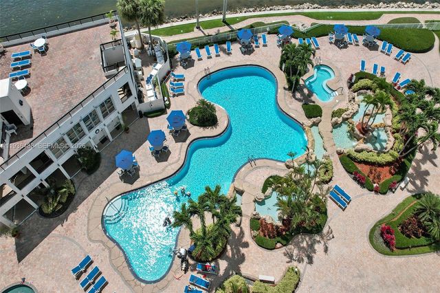 19195 NE 36th Ct 1706, Aventura, FL 33180