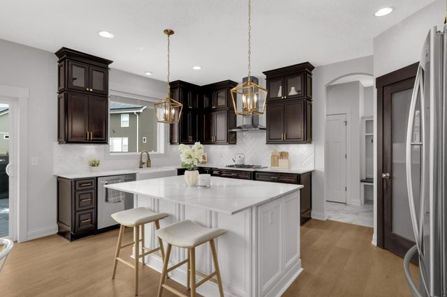 20377 Hampton Court, Lakeville, MN 55044