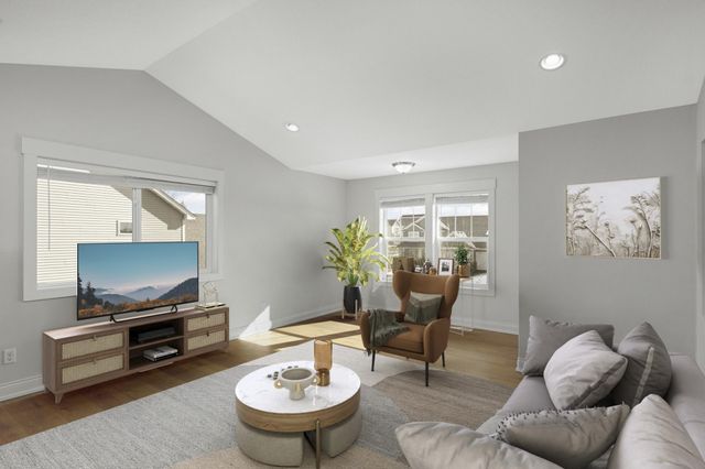 20377 Hampton Court, Lakeville, MN 55044