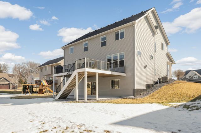 20377 Hampton Court, Lakeville, MN 55044