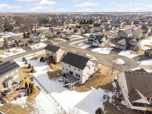 20377 Hampton Court, Lakeville, MN 55044