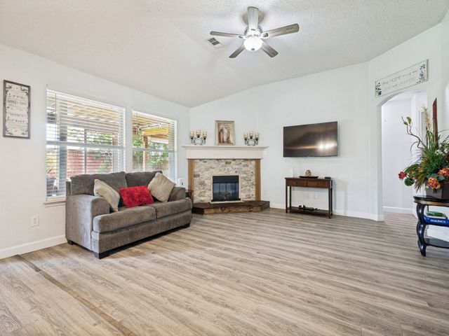 5032 Coral Cove, Denton, TX 76210