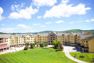 238 Q1 Jackson Gore Inn 238 Q1, Ludlow, VT 05149