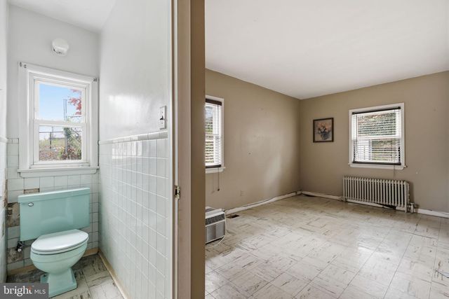 353 HERMITAGE ST, Philadelphia, PA 19128