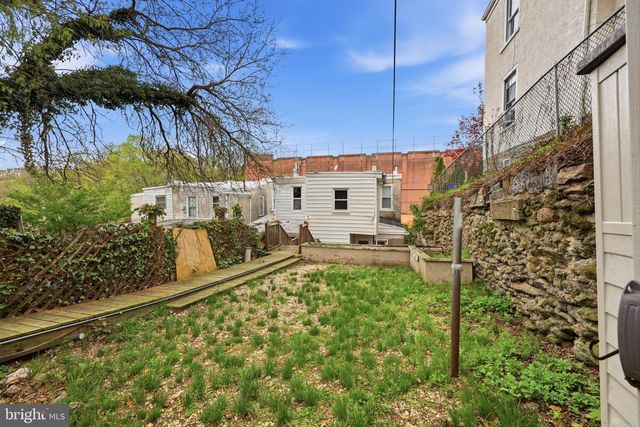 353 HERMITAGE ST, Philadelphia, PA 19128