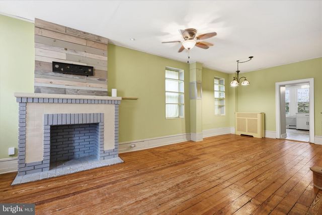 353 HERMITAGE ST, Philadelphia, PA 19128