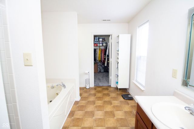 15278 Radiance Drive, Noblesville, IN 46060