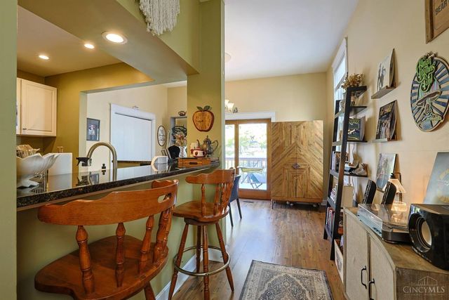 982 Hatch Street, Cincinnati, OH 45208