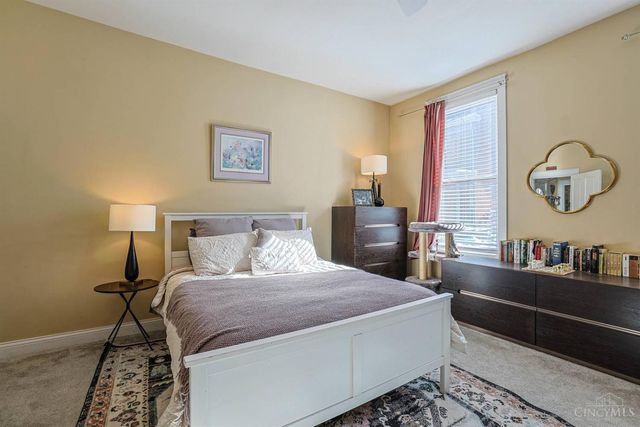 982 Hatch Street, Cincinnati, OH 45208