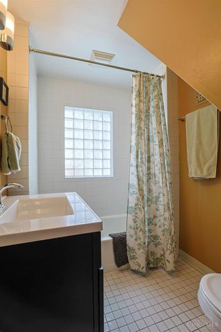 982 Hatch Street, Cincinnati, OH 45208