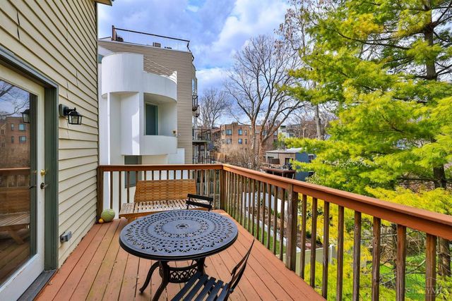 982 Hatch Street, Cincinnati, OH 45208