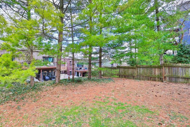 982 Hatch Street, Cincinnati, OH 45208