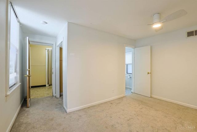 982 Hatch Street, Cincinnati, OH 45208