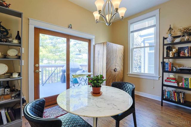 982 Hatch Street, Cincinnati, OH 45208