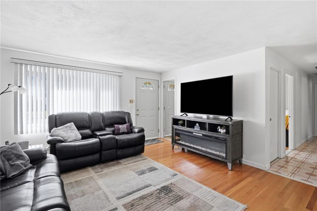 65 Thelma Avenue, North Providence, RI 02904