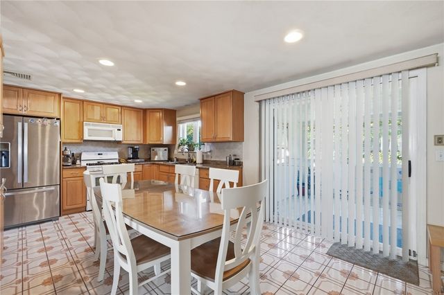 65 Thelma Avenue, North Providence, RI 02904