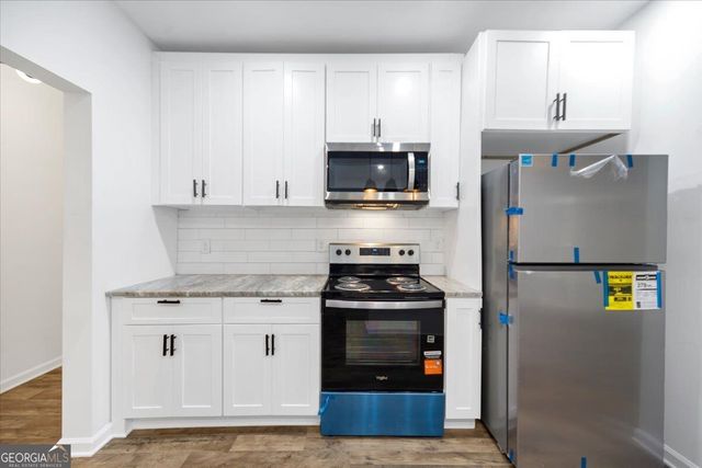 2972 8th Street, East Point, GA 30344