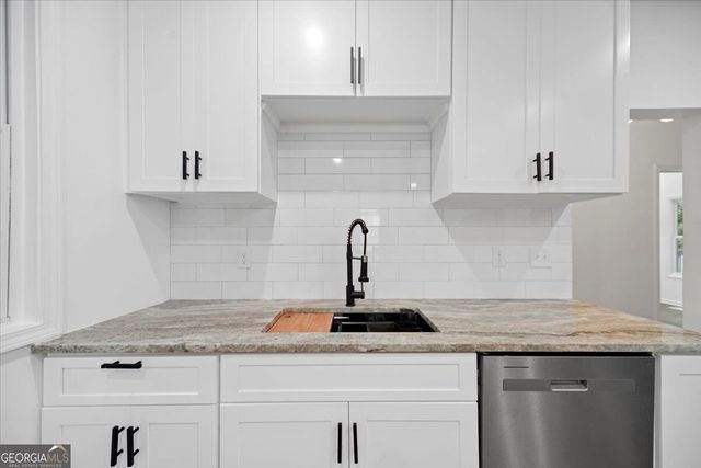 2972 8th Street, East Point, GA 30344