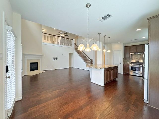 2514 Deerwood Heights Lane, Manvel, TX 77578