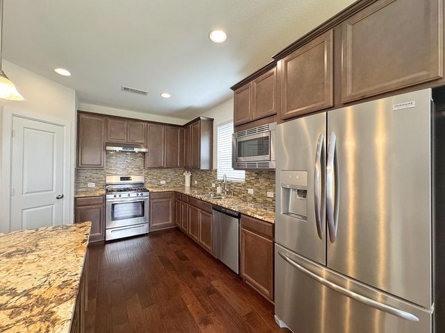 2514 Deerwood Heights Lane, Manvel, TX 77578