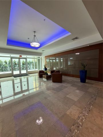 3180 SW 22nd Ter 302, Miami, FL 33145