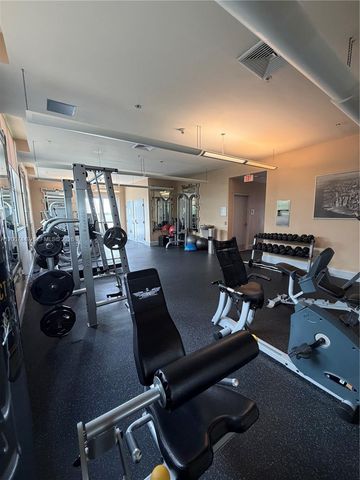 3180 SW 22nd Ter 302, Miami, FL 33145