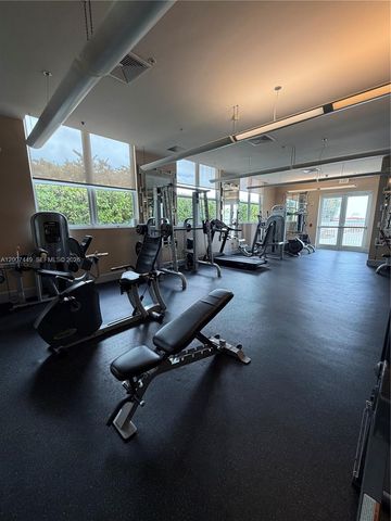 3180 SW 22nd Ter 302, Miami, FL 33145