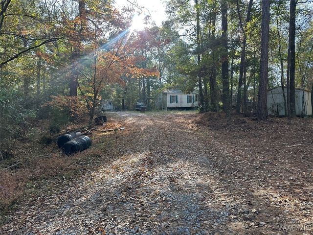 84 Chubbehatchee Circle, Wetumpka, AL 36093