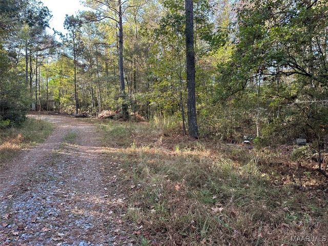 84 Chubbehatchee Circle, Wetumpka, AL 36093