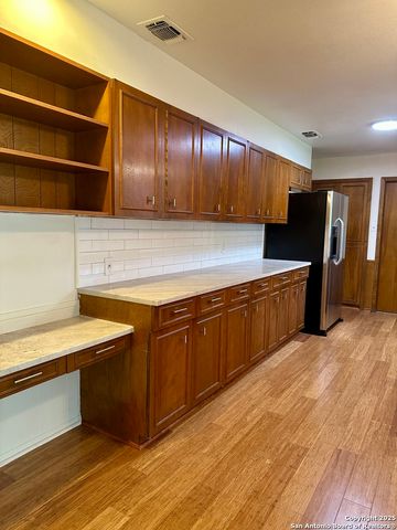 939 Serenade, San Antonio, TX 78213