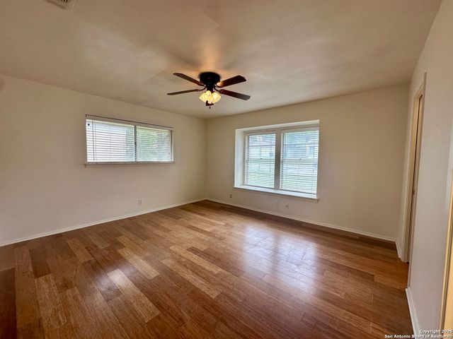 939 Serenade, San Antonio, TX 78213