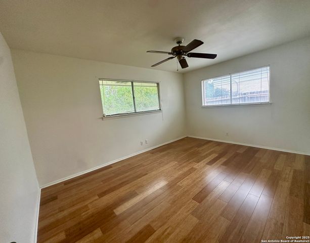 939 Serenade, San Antonio, TX 78213