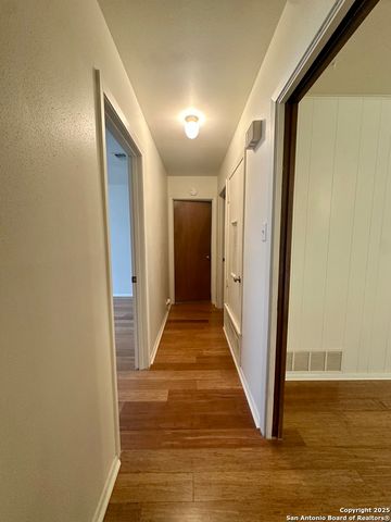 939 Serenade, San Antonio, TX 78213