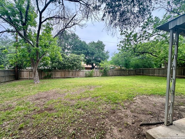 939 Serenade, San Antonio, TX 78213