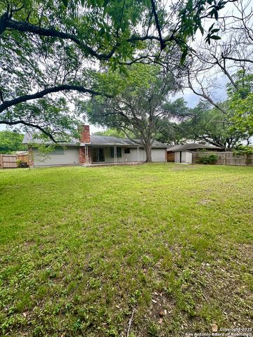 939 Serenade, San Antonio, TX 78213