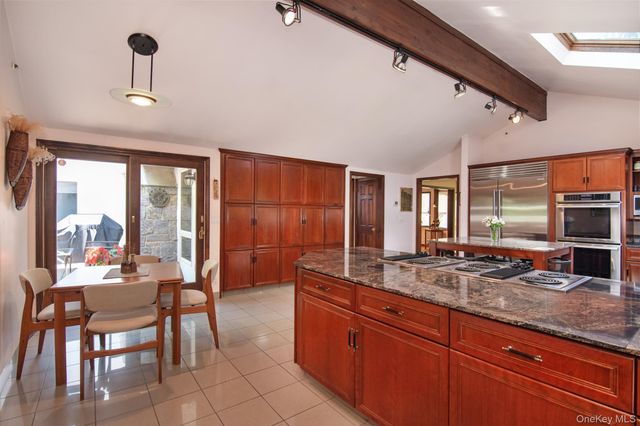 353 Mountain Road, Irvington, NY 10533