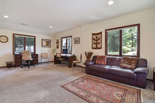 353 Mountain Road, Irvington, NY 10533