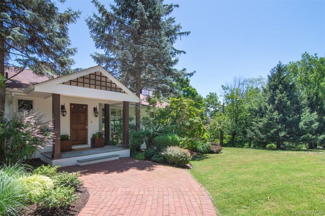 353 Mountain Road, Irvington, NY 10533