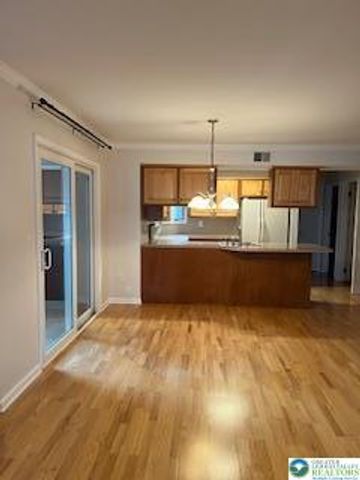 1607 Briarwood Lane A, Bethlehem City, PA 18020