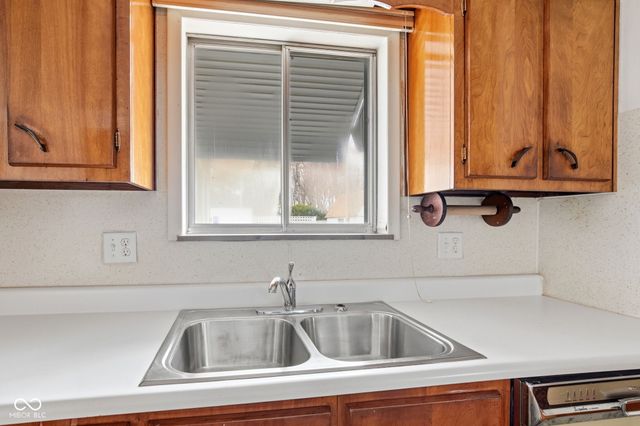 3020 N County Road 800 E, Brownsburg, IN 46112