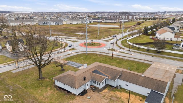 3020 N County Road 800 E, Brownsburg, IN 46112