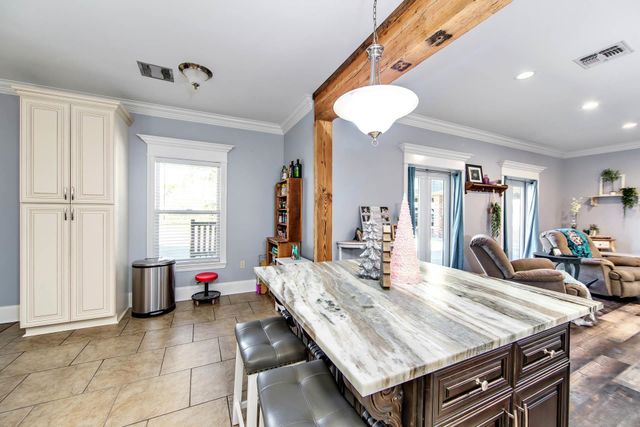 100, 102 Pasture Court, Thibodaux, LA 70301