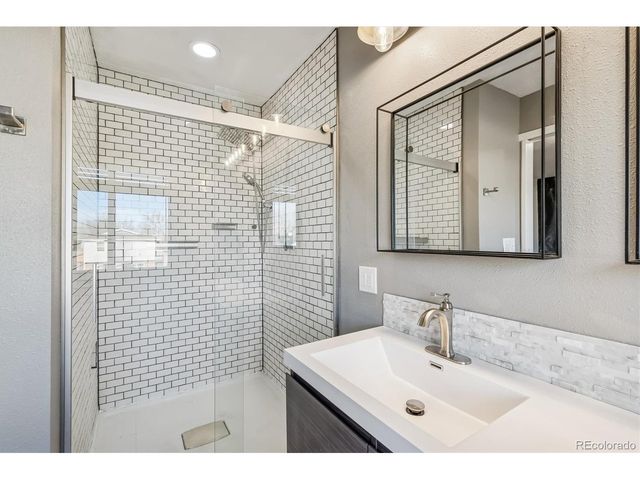 4640 S Garrison St, Littleton, CO 80123