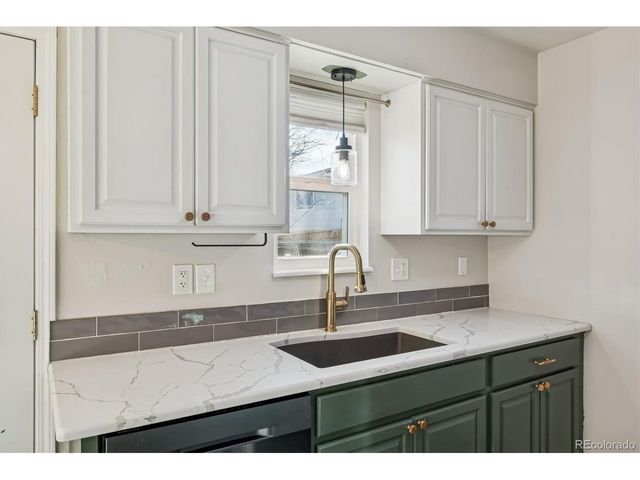 4640 S Garrison St, Littleton, CO 80123