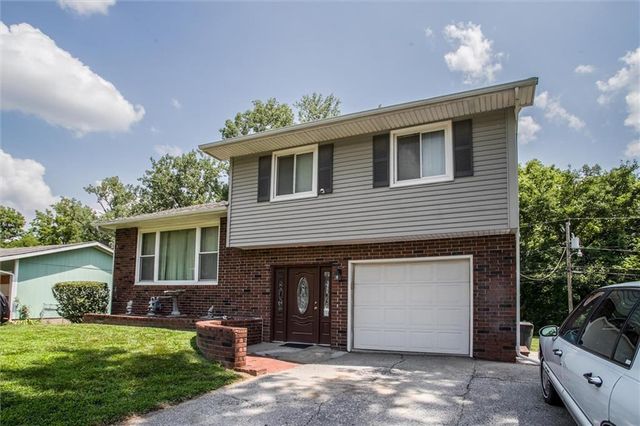 1209 N 75th Drive, Kansas City, KS 66112