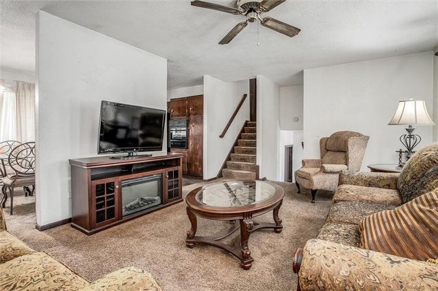 1209 N 75th Drive, Kansas City, KS 66112