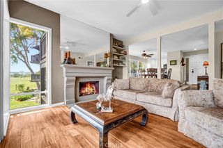 11 Las Brisas 6, Irvine, CA 92612