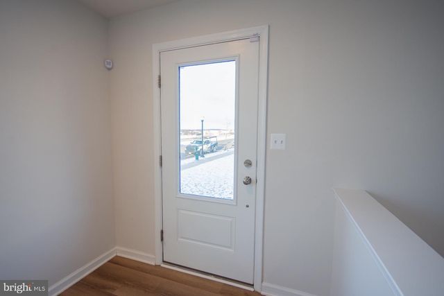 10 CAPITOL MEWS, Ranson, WV 25438