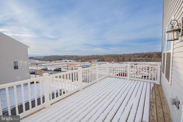 10 CAPITOL MEWS, Ranson, WV 25438