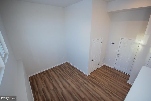 10 CAPITOL MEWS, Ranson, WV 25438